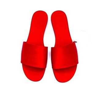 The Row - Ellen Slides